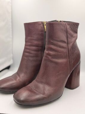 Simons Burgundy Leather Ankle Booties with Side Zip